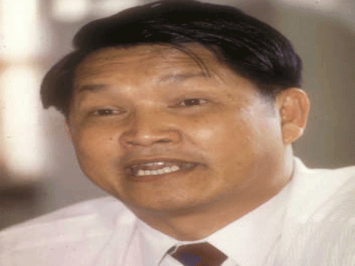 "เสกสรร"อดีตพธม.โผล่ซบ"เพื่อไทย" "เสกสรร"อดีตพธม.โผล่ซบ"เพื่อไทย"