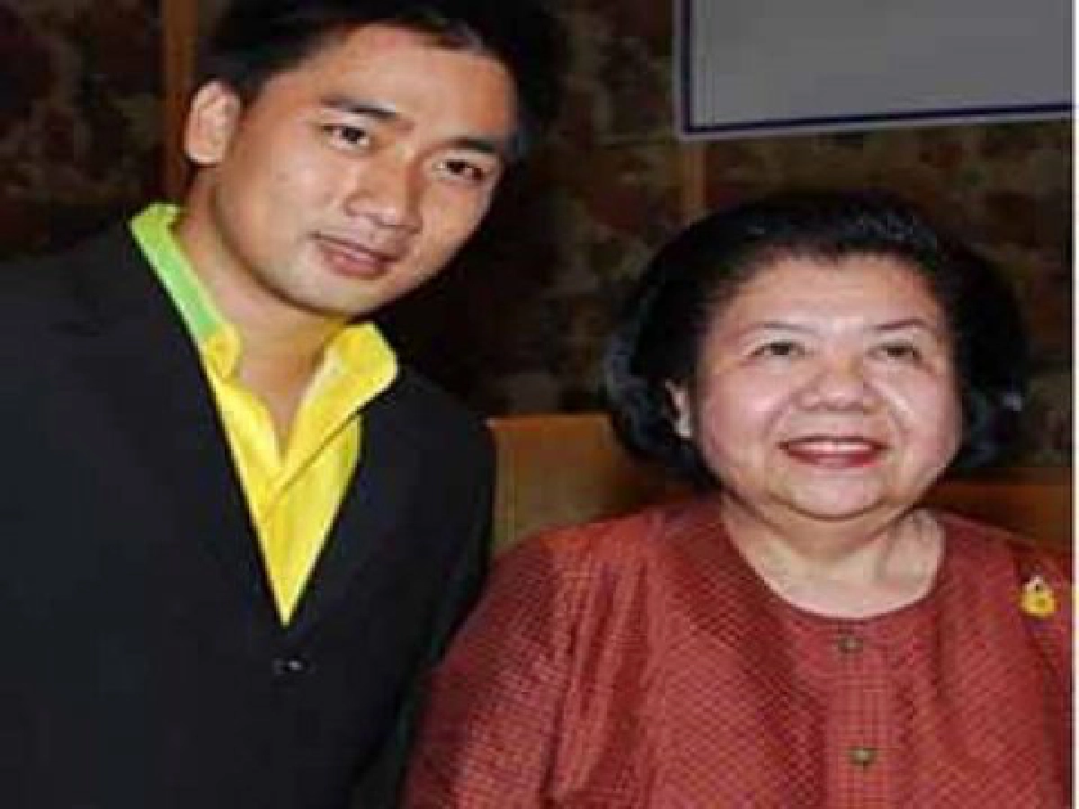 แขกรับเชิญ-สู่ปีที่ 28 "กระจกหกด้าน"ภาพสะท้อนจาก"แม่" สู่"ลูก"ที่...ไม่มีใหม่ไม่มีเก่า 