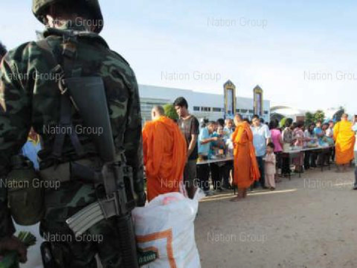 อภิสิทธิ์สนองพระราชเสาวนีย์เร่งเรื่องข้าว-ศิลปาชีพ อภิสิทธิ์สนองพระราชเสาวนีย์เร่งเรื่องข้าว-ศิลปาชีพ