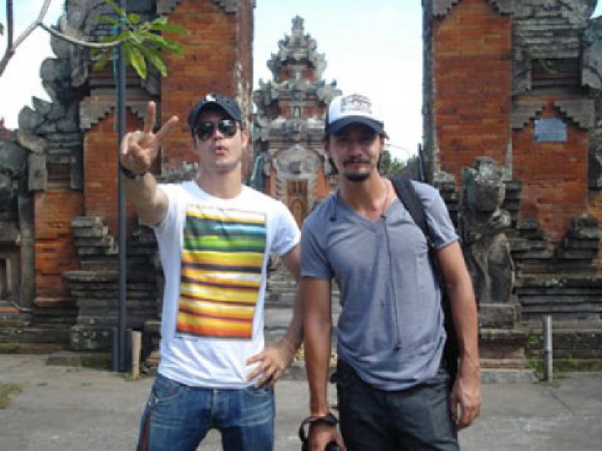 เสาร์ที่ 15 สิงหาคม 2552 เสาร์ที่ 15 สิงหาคม 2552
