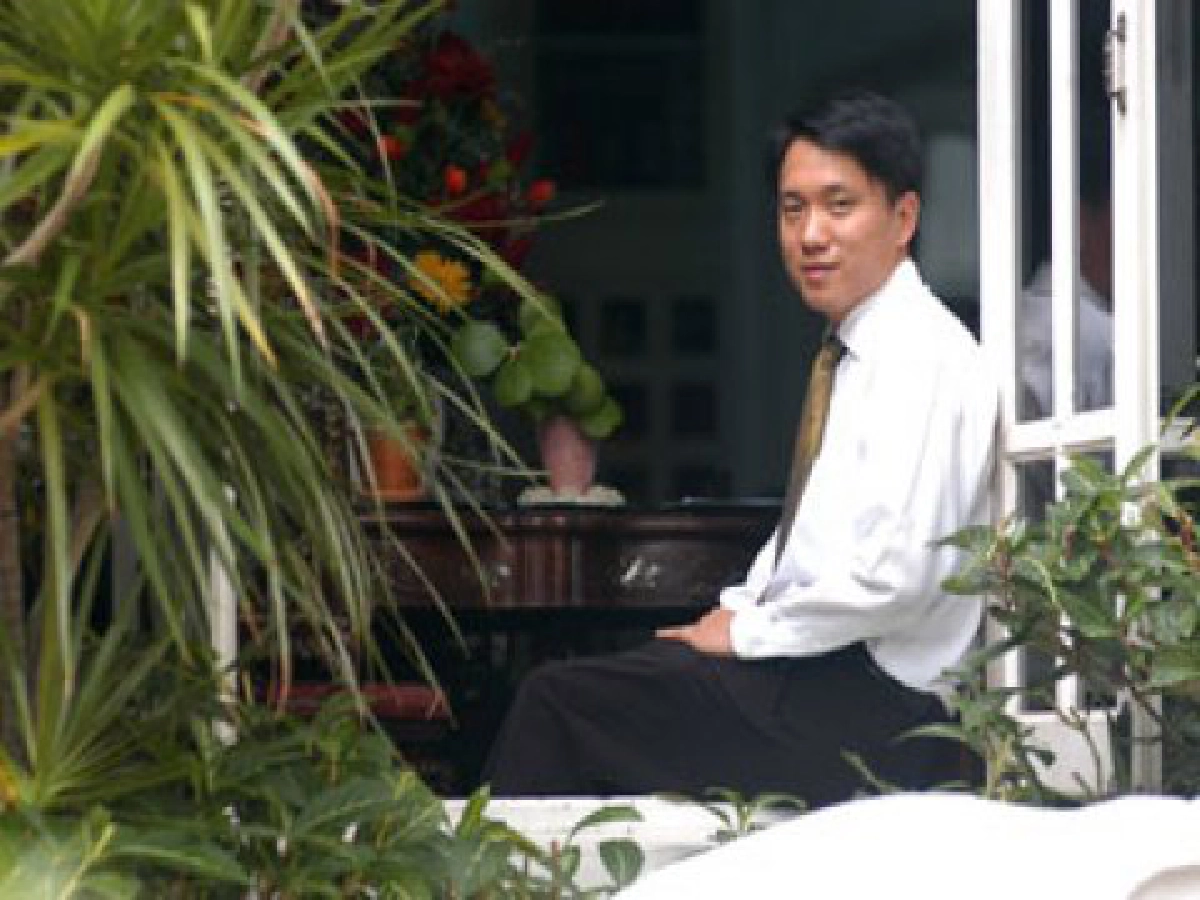 ยกเครื่องวอลล์เปเปอร์ ยกเครื่องวอลล์เปเปอร์