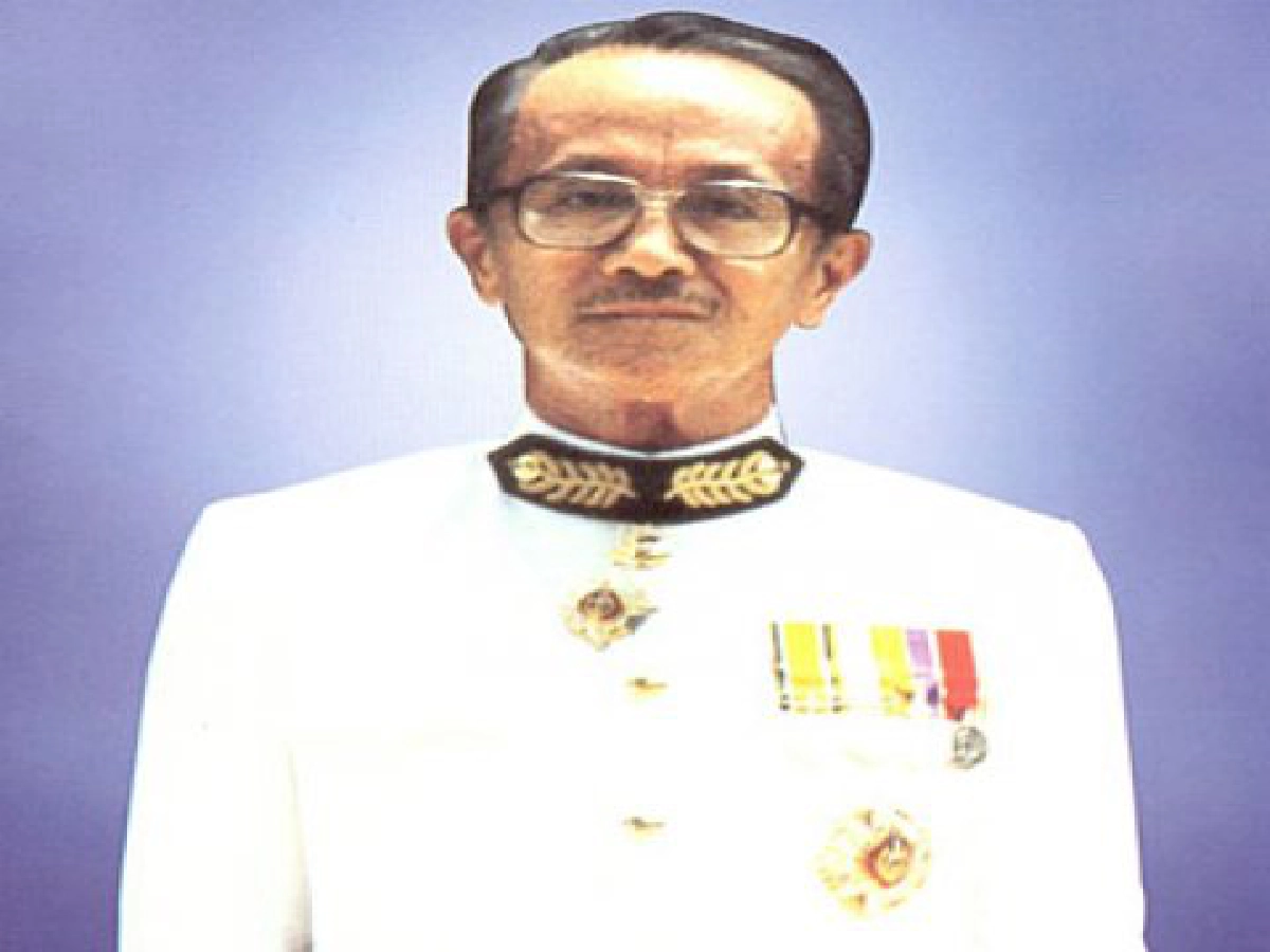 เกร็ดประวัติ'วงการพระ'ในอดีตอ.ภิญโญ วัฒนายากรนักพระเครื่องยุคแรก เกร็ดประวัติ'วงการพระ'ในอดีตอ.ภิญโญ วัฒนายากรนักพระเครื่องยุคแรก
