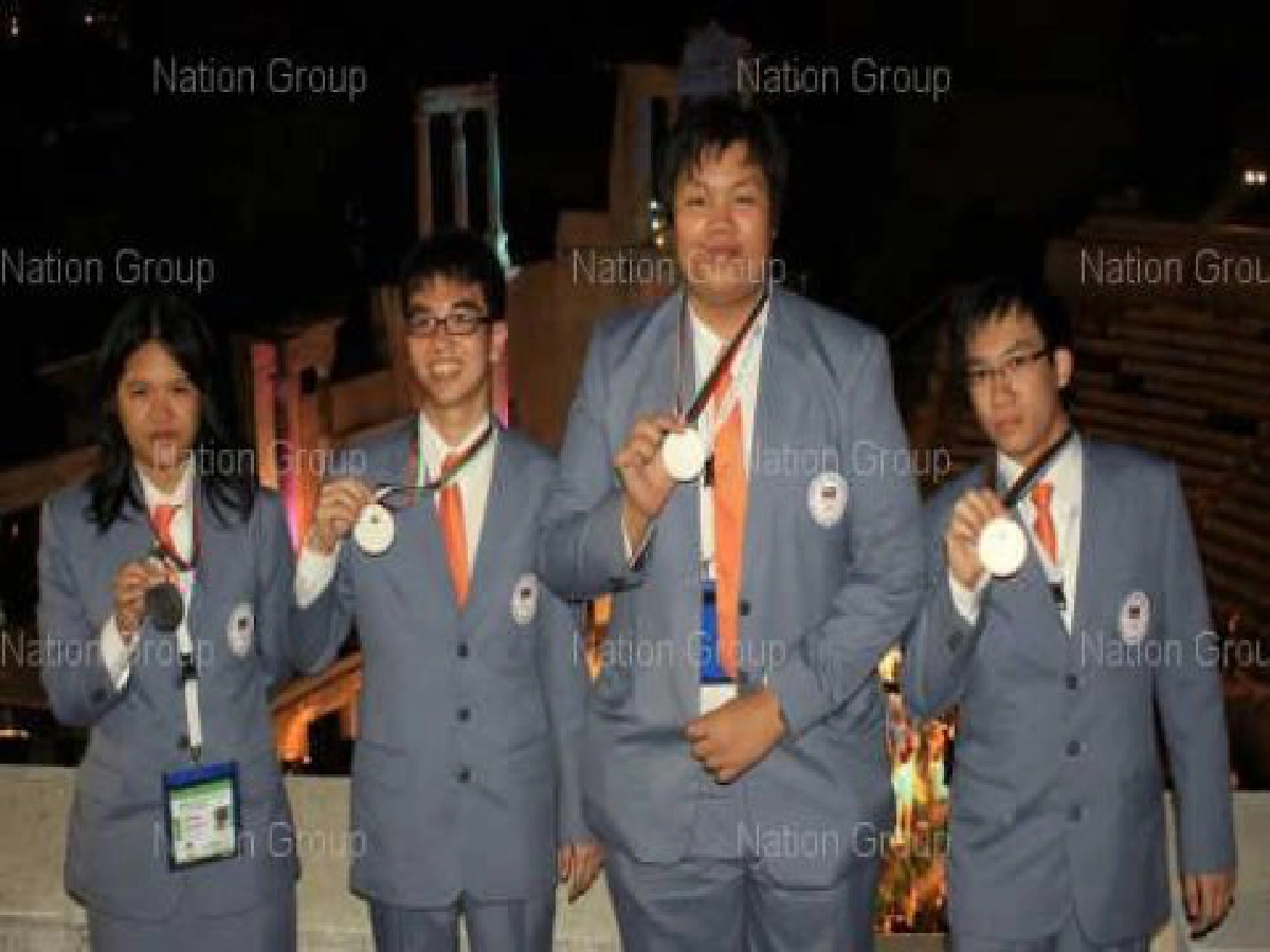 เด็กไทยคว้า 1ทอง 2เงินคอมฯโอลิมปิก 