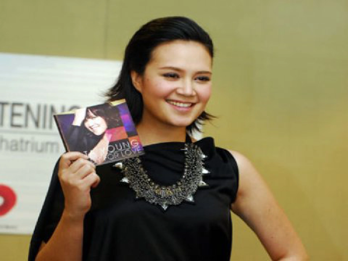 "ทาทา" ฟุ้ง "เรดี้ ฟอร์ เลิฟ"
อัลบั้มนี้ท็อปฟอร์มสุดๆ
"ทาทา" ฟุ้ง "เรดี้ ฟอร์ เลิฟ"
อัลบั้มนี้ท็อปฟอร์มสุดๆ