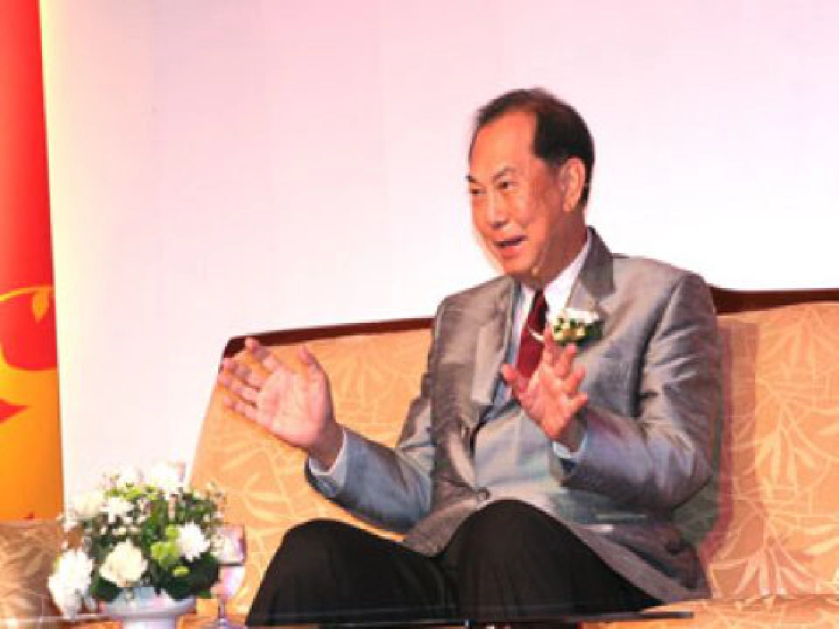 มองผ่านเลนส์คม - วิสัยทัศน์ "ผู้นำ"
มองผ่านเลนส์คม - วิสัยทัศน์ "ผู้นำ"