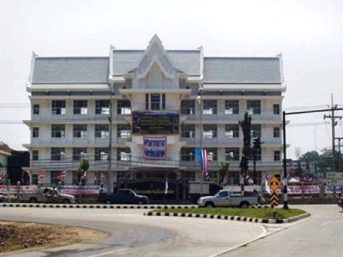แม่สอดเขตปกครองท้องถิ่นลักษณะพิเศษ
ยกฐานะ"เทศบาลเมือง"เป็น"เทศบาลนคร"
แม่สอดเขตปกครองท้องถิ่นลักษณะพิเศษ
ยกฐานะ"เทศบาลเมือง"เป็น"เทศบาลนคร"