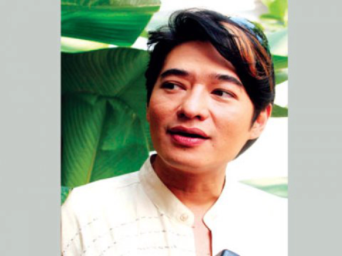 เสิร์ฟข่าวเม้าท์แตก (พฤหัสบดีที่ 20 ส.ค.52)