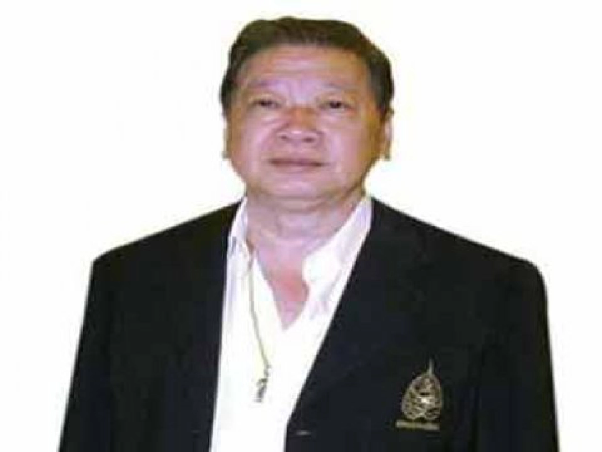 รับผิดหวังหนัง'จีจ้าฯ''เสี่ยเจียง' ปัดงบ"'องค์บาก 3"บาน รับผิดหวังหนัง'จีจ้าฯ''เสี่ยเจียง' ปัดงบ"'องค์บาก 3"บาน