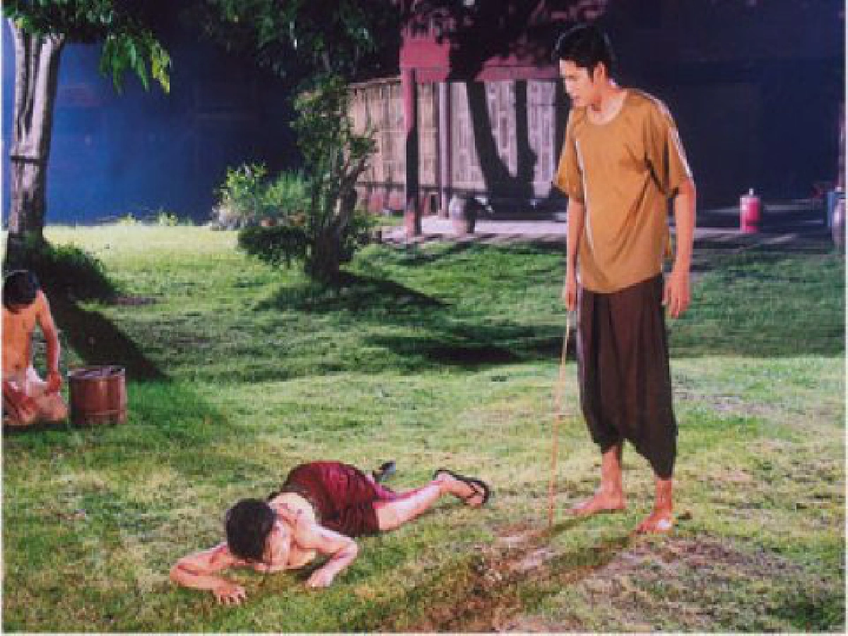 จั๊กจั่น จ้องตาสาปแช่ง
อ่ำ และ เบนซ์ ทุกชาติภพ
จั๊กจั่น จ้องตาสาปแช่ง
อ่ำ และ เบนซ์ ทุกชาติภพ