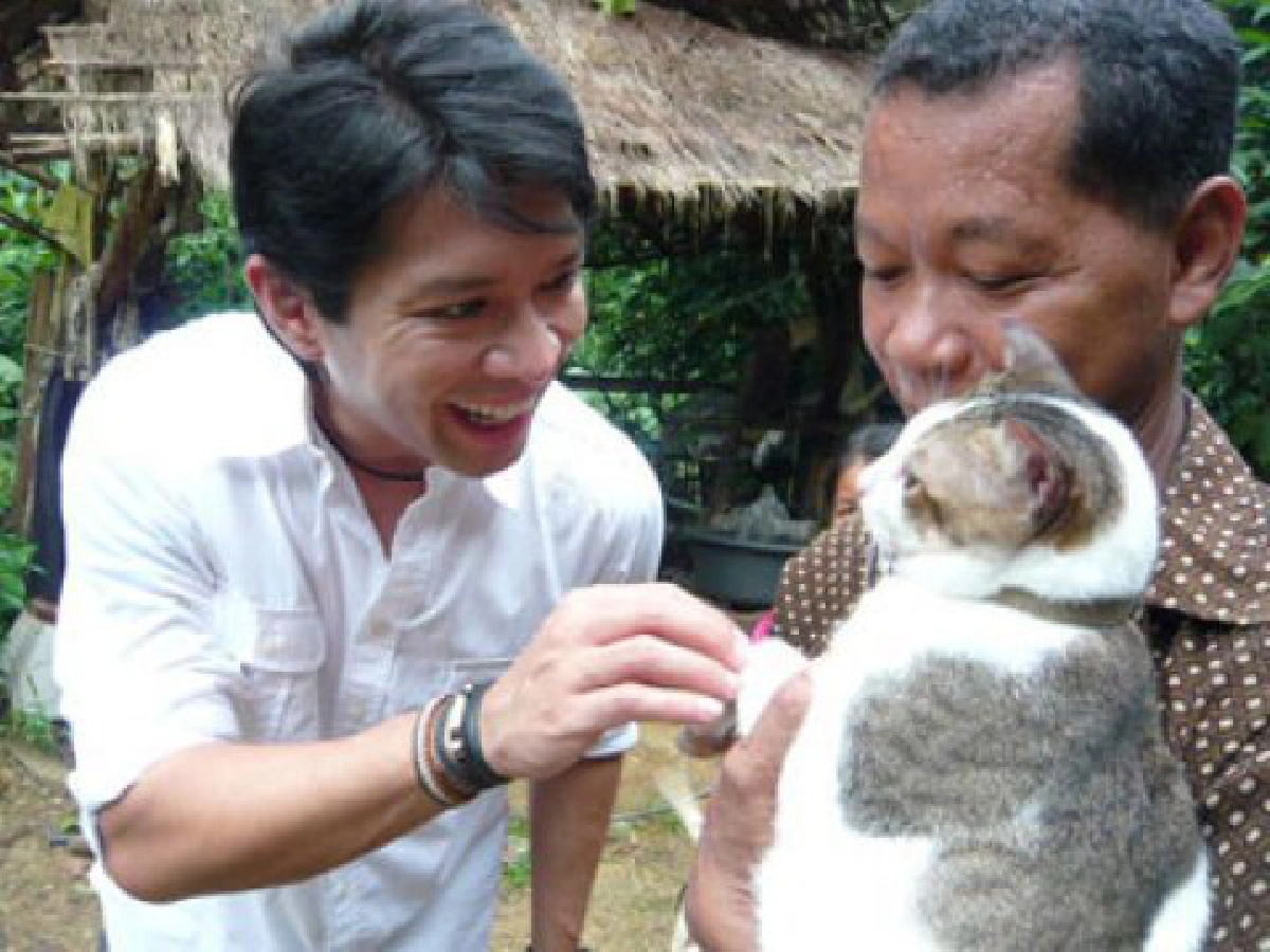 เสาร์ที่ 22 สิงหาคม 2552

