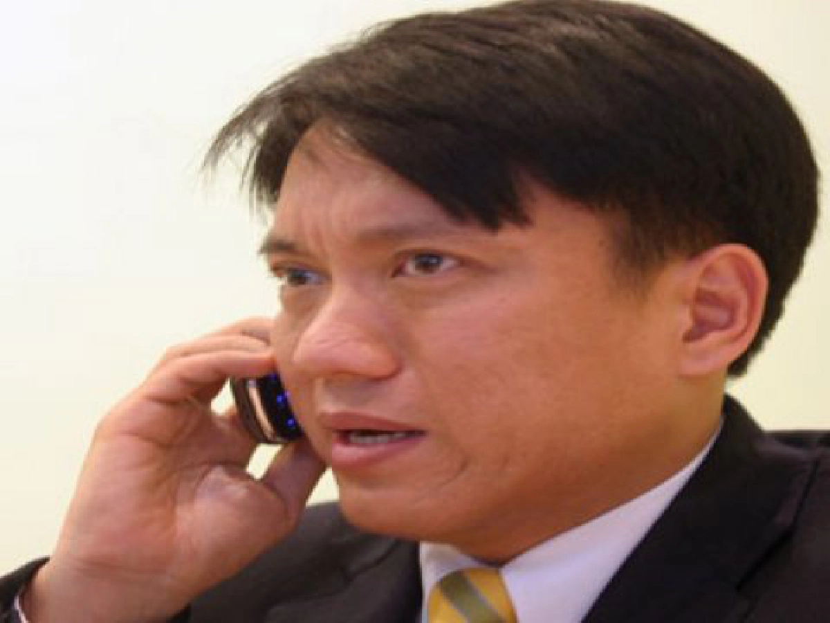 "ฆ่าแดงล้มรบ.บริหารกันเอง" "ฆ่าแดงล้มรบ.บริหารกันเอง"