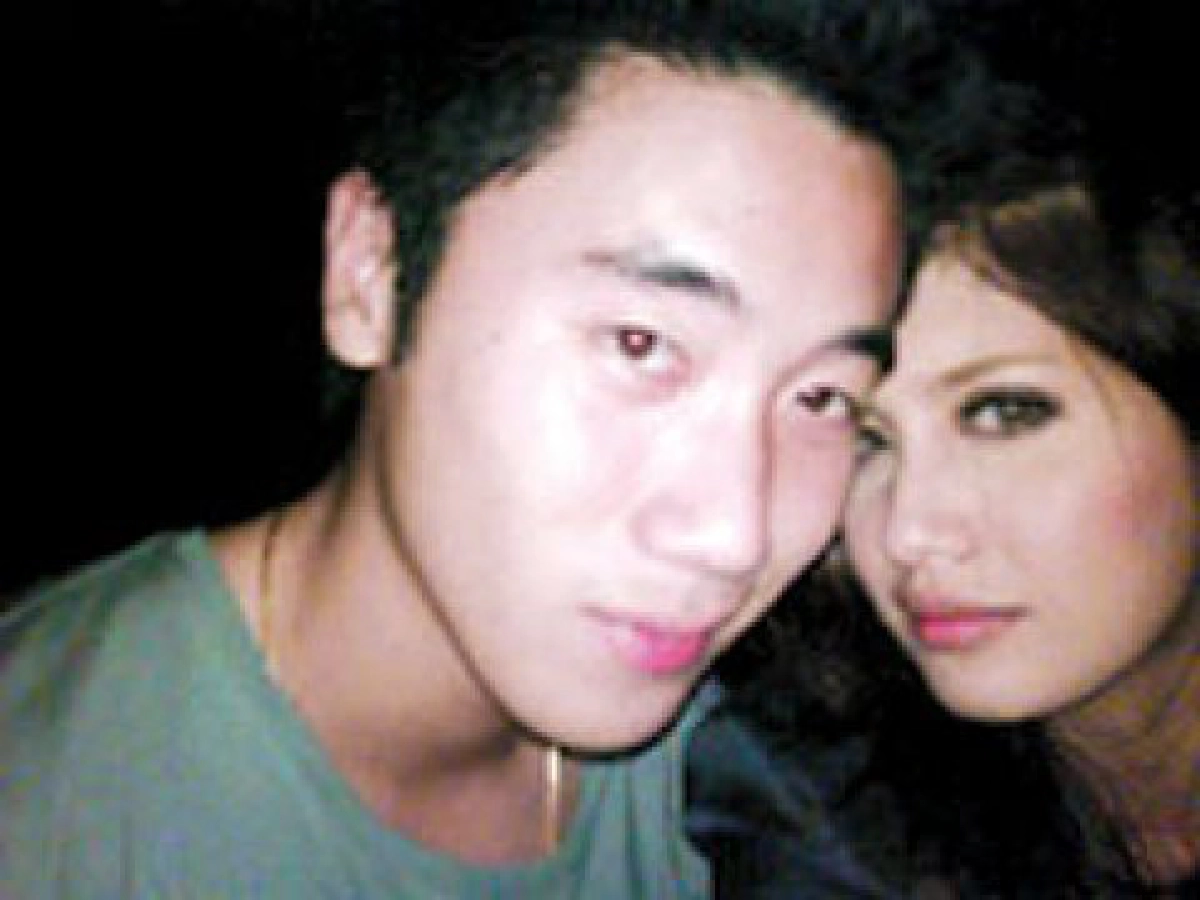 อุ้ยอ้ายไม่อ้อมแอ้ม - 'แฟนใหม่' ของ 'ปู' ไปรยา !!!
อุ้ยอ้ายไม่อ้อมแอ้ม - 'แฟนใหม่' ของ 'ปู' ไปรยา !!!