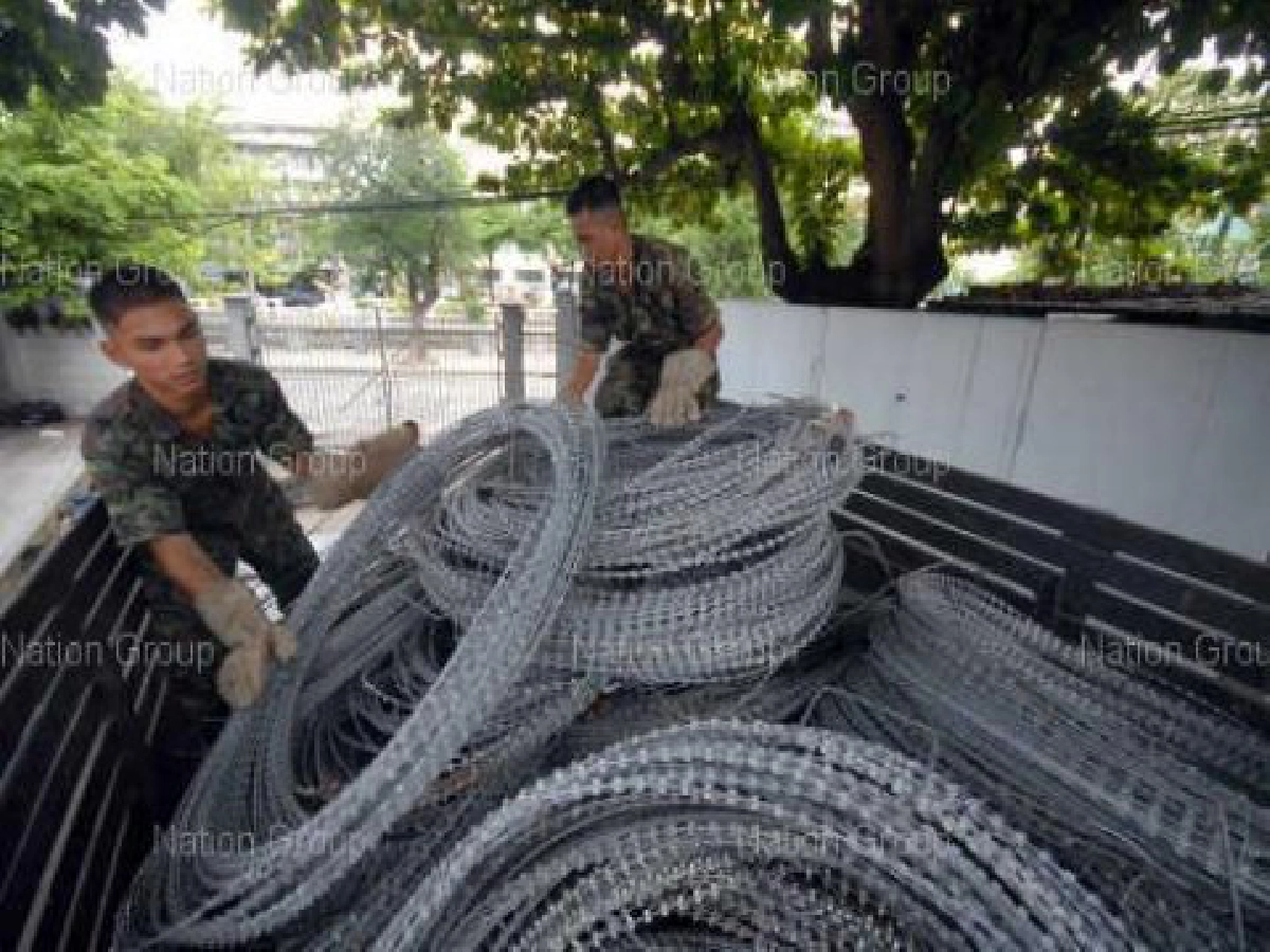 ท่อตัน-คนน้อย-แม้วสั่งแดงเลื่อนชุมนุม