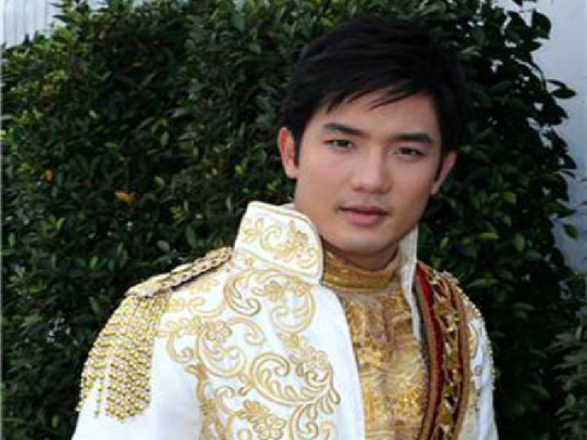 เสิร์ฟข่าเม้าท์แตก (อังคารที่ 1 ก.ย.52)
เสิร์ฟข่าเม้าท์แตก (อังคารที่ 1 ก.ย.52)