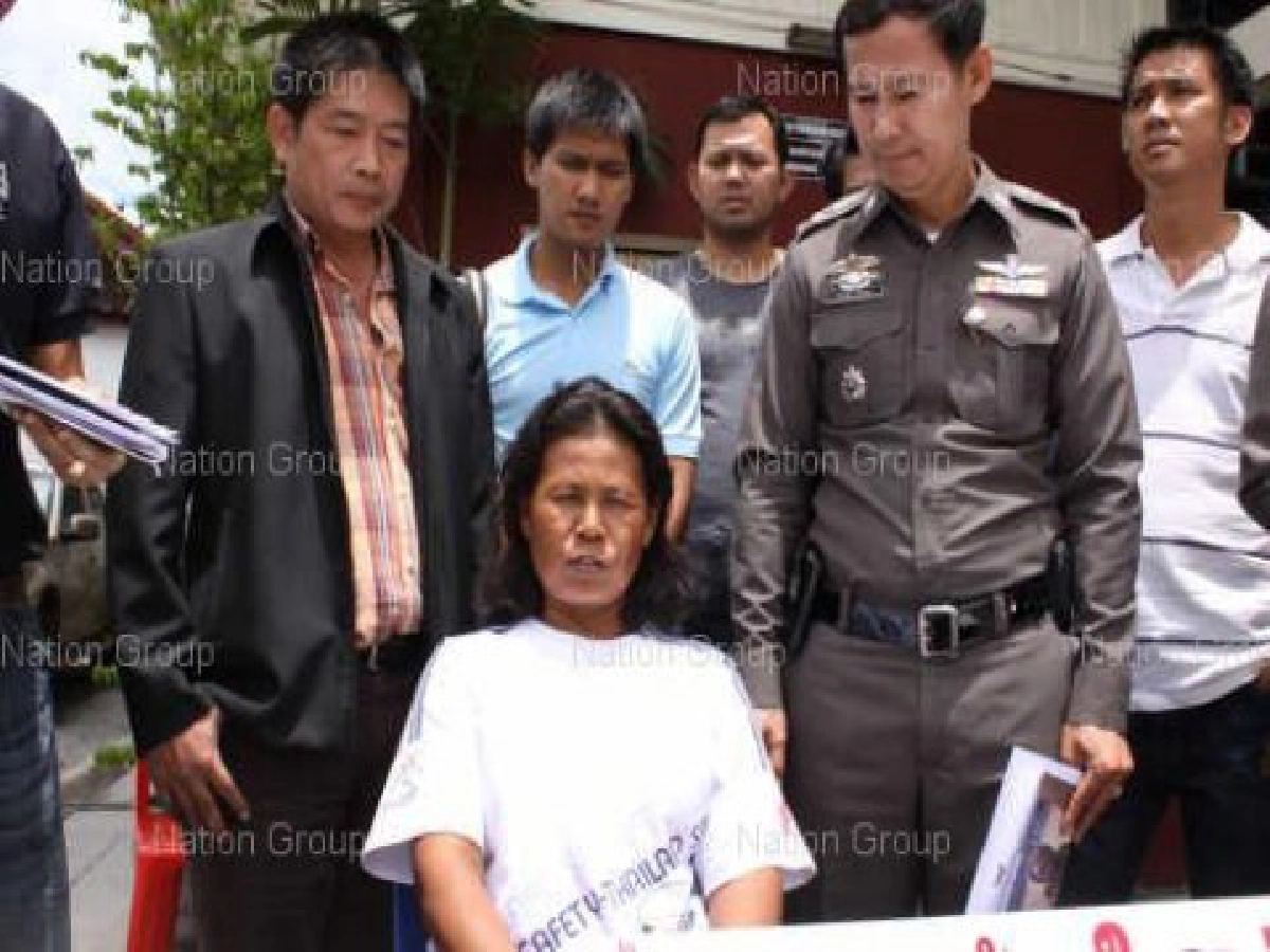 จับมือบงการฆ่าเศรษฐีนี-รับแค้นตีท้ายครัว จับมือบงการฆ่าเศรษฐีนี-รับแค้นตีท้ายครัว