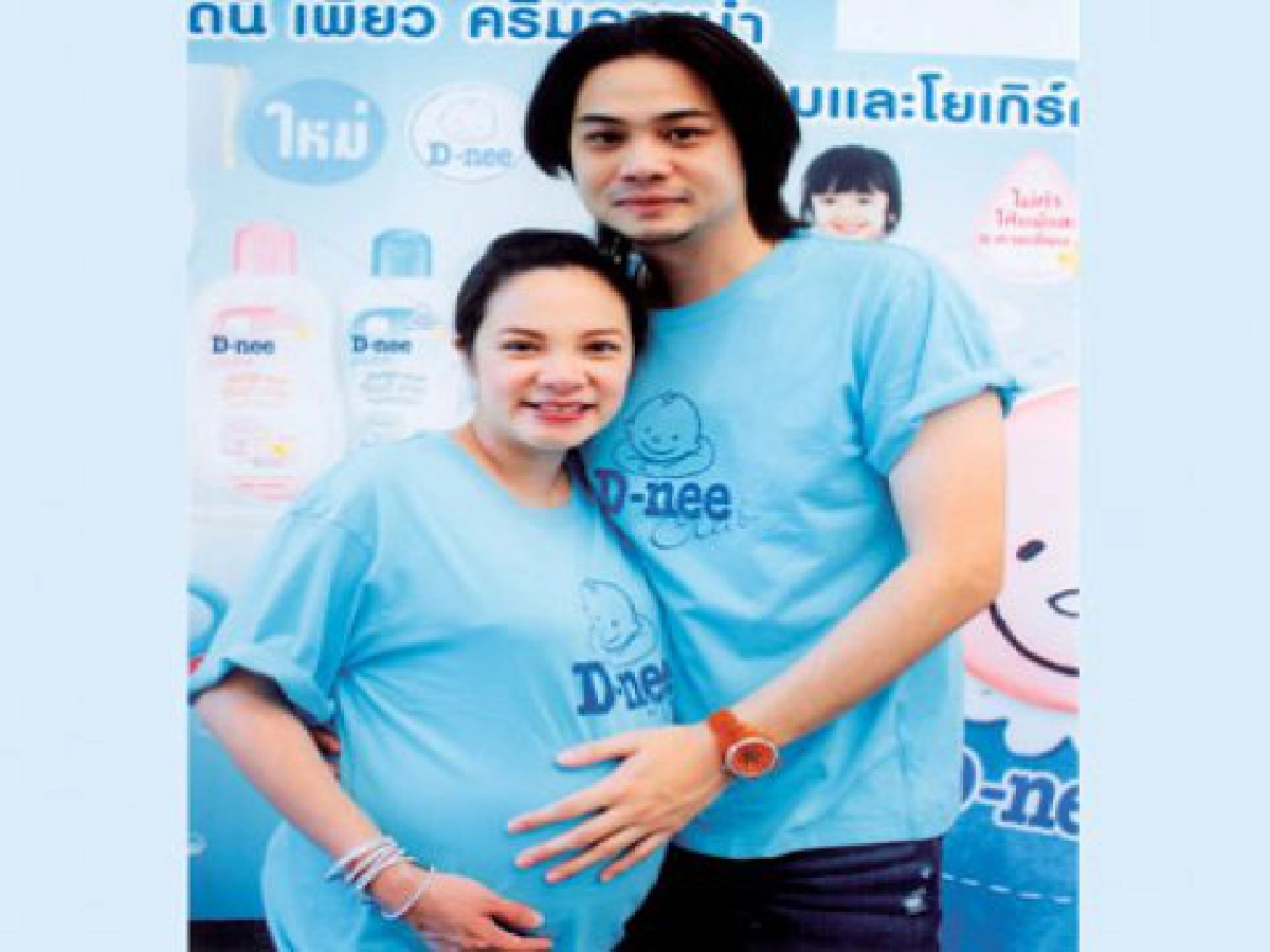 เสิร์ฟข่าว...เม้าท์แตก (อังคารที่ 8ก.ย.52)
เสิร์ฟข่าว...เม้าท์แตก (อังคารที่ 8ก.ย.52)