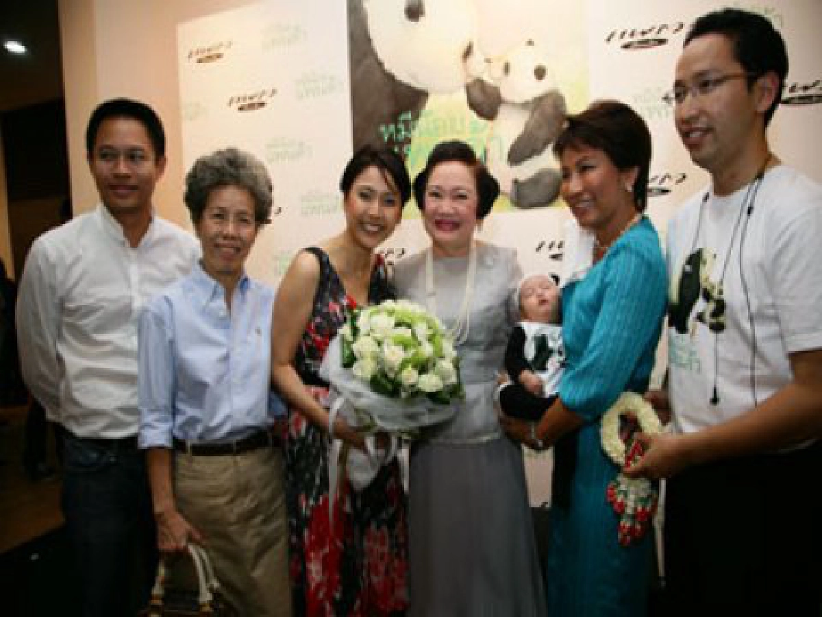 มหัศจรรย์แห่งรัก "หมีน้อยแพนด้า" ผลงานเล่มแรกของ "เมตตา อุทกะพันธุ์"  

