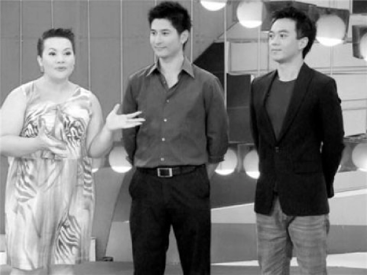 ศุกร์ที่ 11 กันยายน 2552
ศุกร์ที่ 11 กันยายน 2552