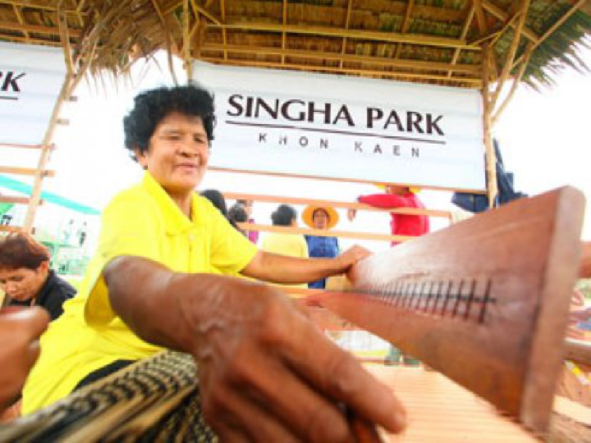 "สิงห์ พาร์คฯ" เติมความสมบูรณ์ให้ผืนดินอีสาน


