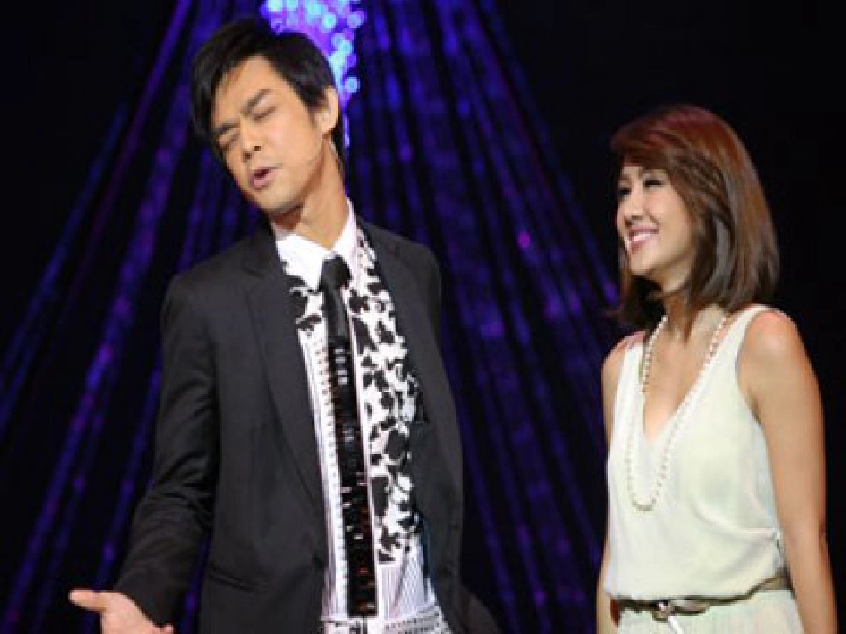 สอง "บอย" รวมหัว
ร้อยเรียงเพลงสู่เวทีละคร
สอง "บอย" รวมหัว
ร้อยเรียงเพลงสู่เวทีละคร