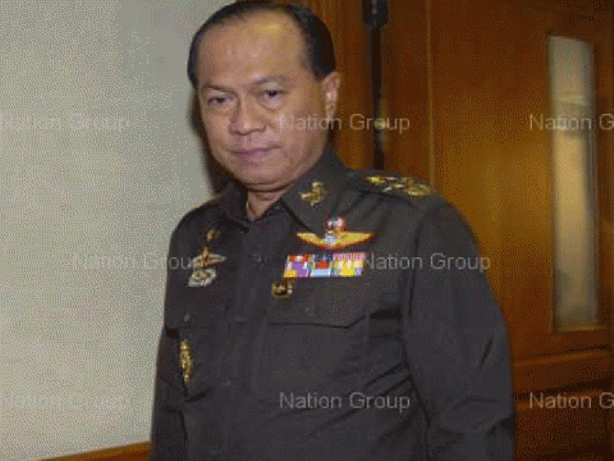 'ป็อก'สั่งมทภ.2เคลียร์พธม.-ชาวบ้าน 'ป็อก'สั่งมทภ.2เคลียร์พธม.-ชาวบ้าน