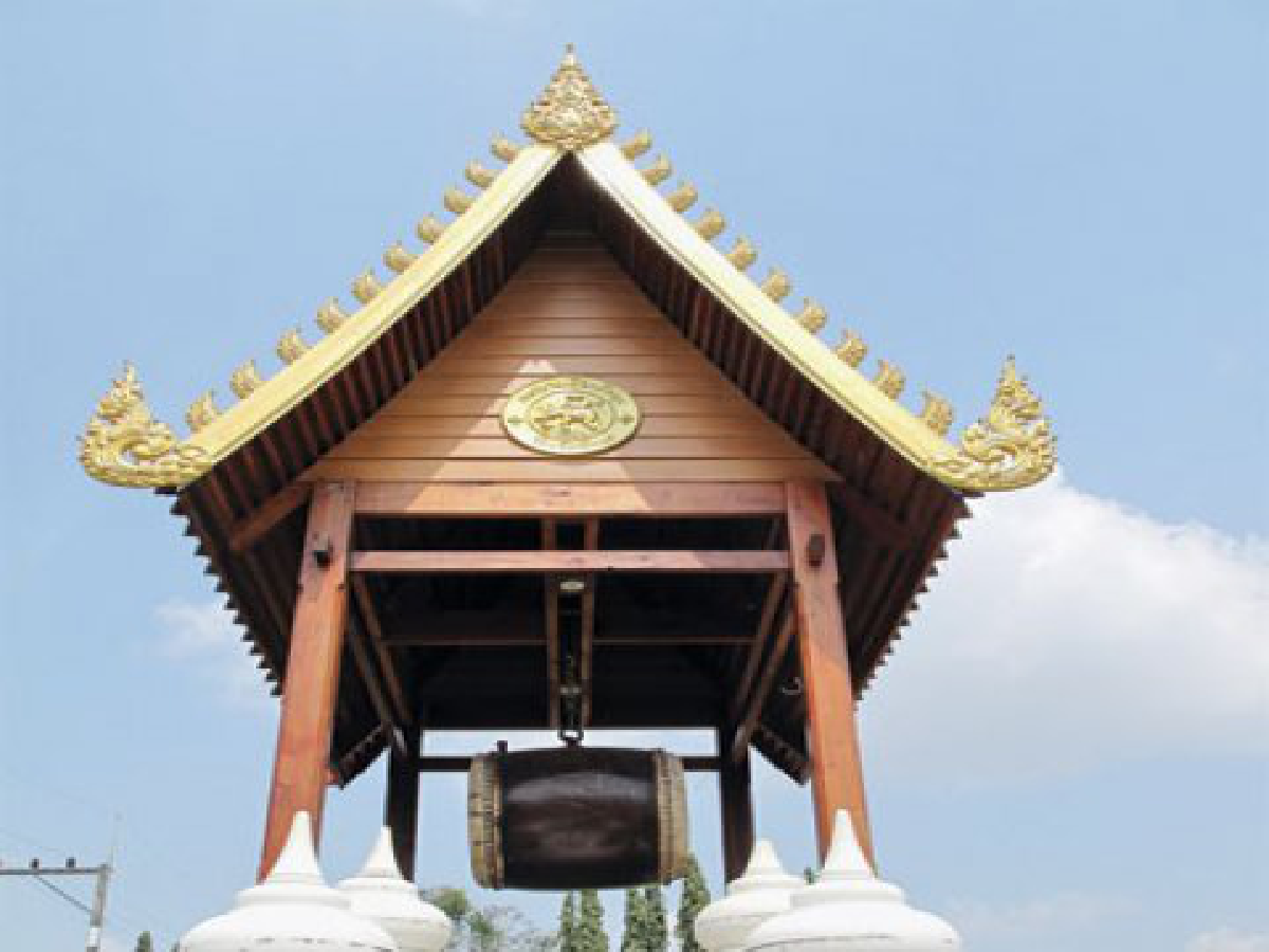 แข่งโพน-ลากพระ 
วิถีบุญ...เทศกาลออกพรรษา 'คนเมืองลุง'


