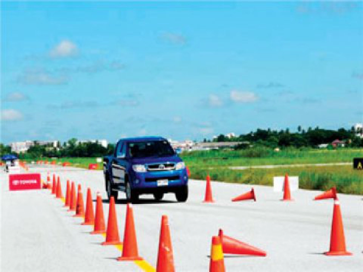 2.5 VN Turbo เสริมแรงให้ วีโก้ พรีรันเนอร์ 2.5 VN Turbo เสริมแรงให้ วีโก้ พรีรันเนอร์