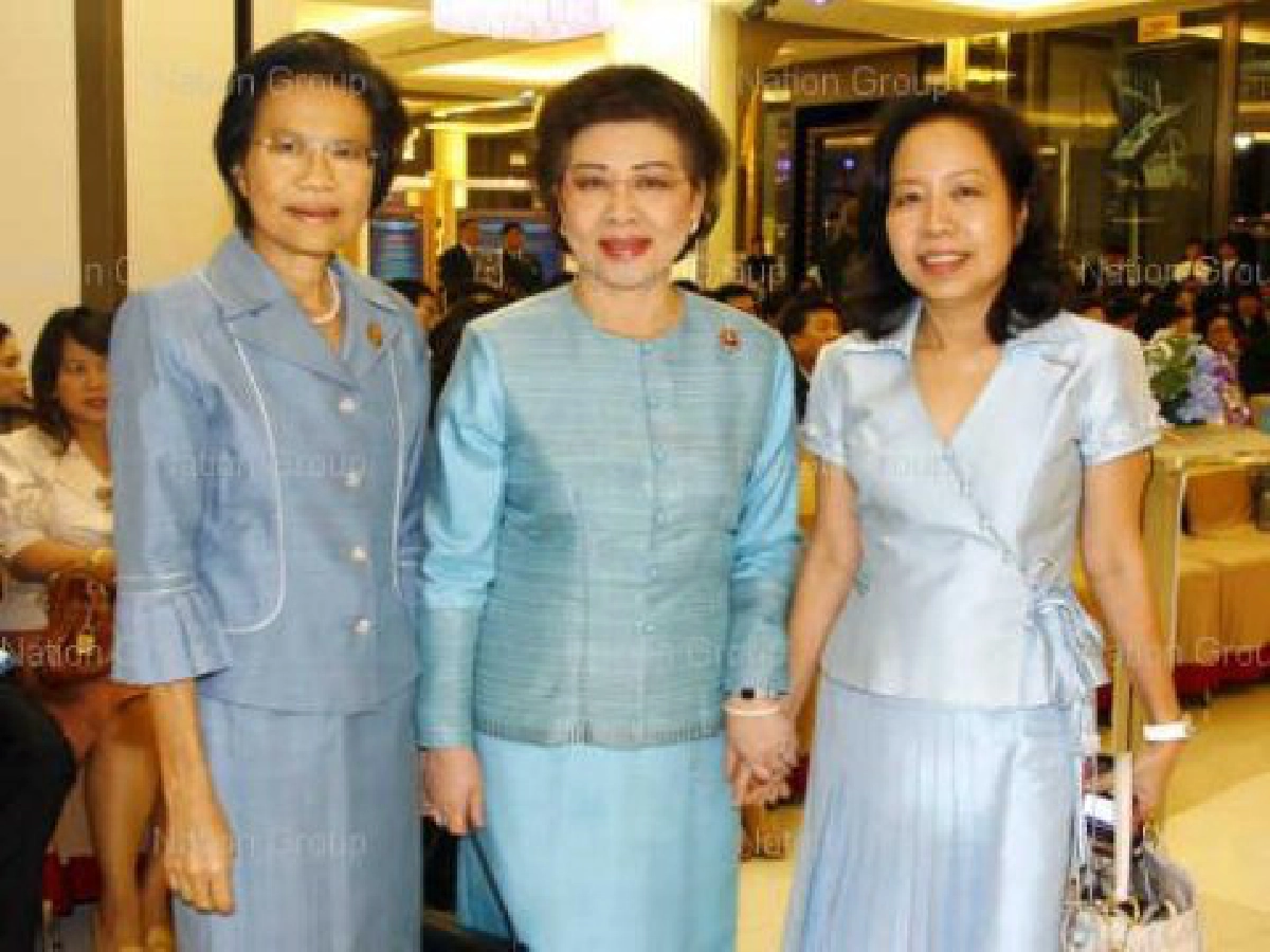 สมเด็จพระเทพฯทรงชื่นชมนักเรียนทุนมหิดล สมเด็จพระเทพฯทรงชื่นชมนักเรียนทุนมหิดล