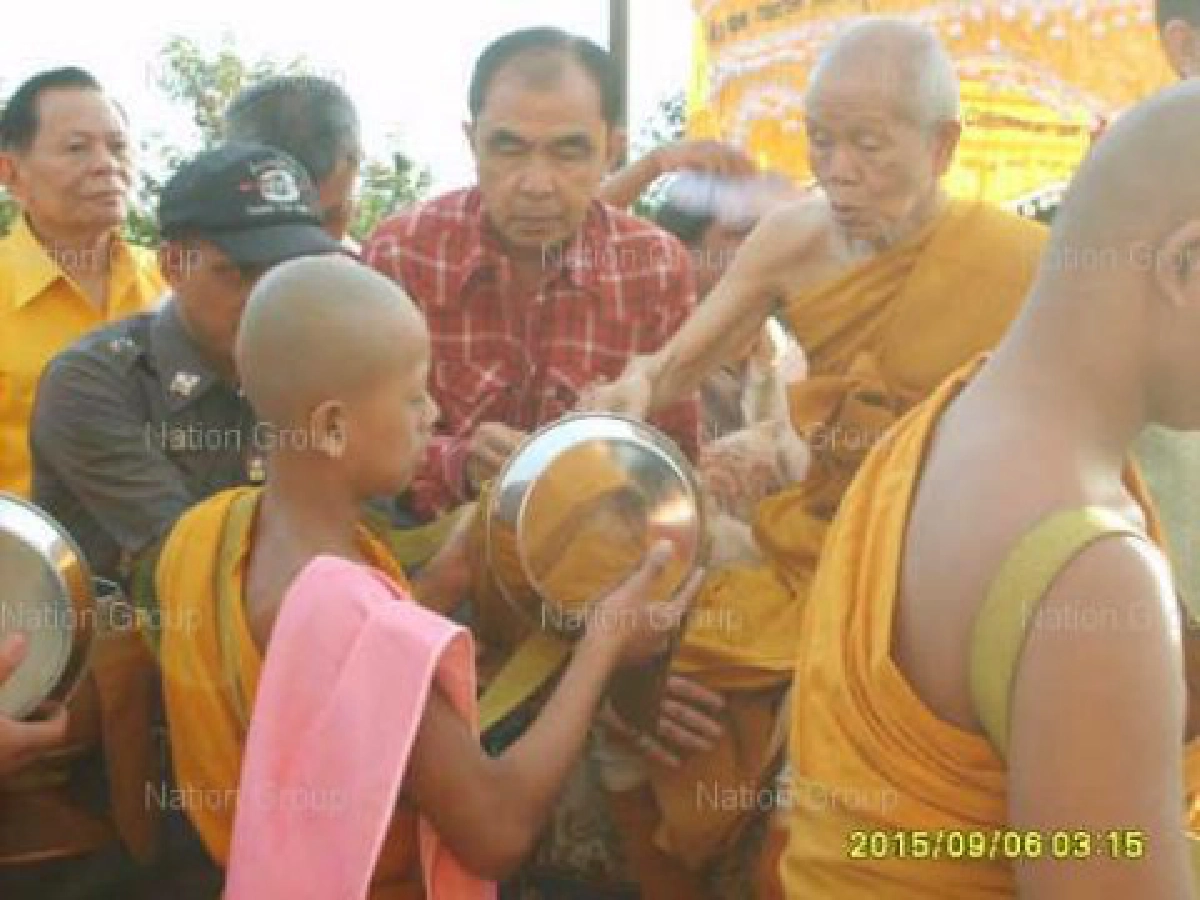 แห่แสดงมุทิตาจิตวันเกิด'หลวงพ่อคูณ' แห่แสดงมุทิตาจิตวันเกิด'หลวงพ่อคูณ'