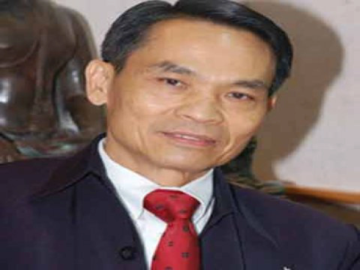 ตั้งสถาบันคุรุศึกษาฯซ้ำซ้อนเปลืองงบ"รศ.ดร.ช่วงโชติ พันธุเวช" อธิการบดี มร.สส. ตั้งสถาบันคุรุศึกษาฯซ้ำซ้อนเปลืองงบ"รศ.ดร.ช่วงโชติ พันธุเวช" อธิการบดี มร.สส.
