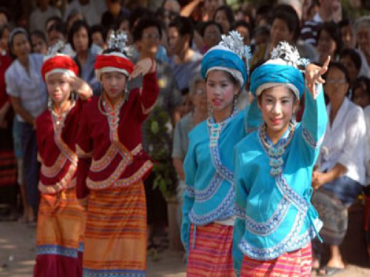 โคมประทีปส่องหล้า เพื่อพิพิธภัณฑ์เวียงท่ากาน

