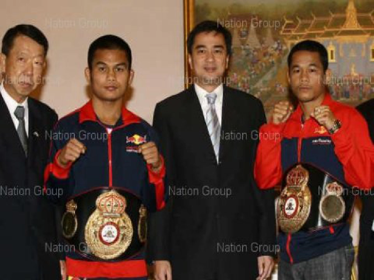 นายกฯแนะ2มวยโลก
ดูแลตัว-เก็บเงินให้ดี
เล็งช่วยโปรโมเตอร์
จัดมวยรายการใหญ่
นายกฯแนะ2มวยโลก
ดูแลตัว-เก็บเงินให้ดี
เล็งช่วยโปรโมเตอร์
จัดมวยรายการใหญ่