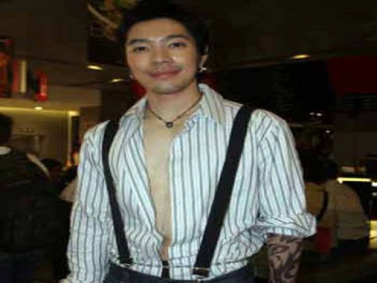 "ก้อง"หอบกุหลาบเซอร์ไพรส์"น้ำชา"น้ำตาไหลปลิ้มใจ