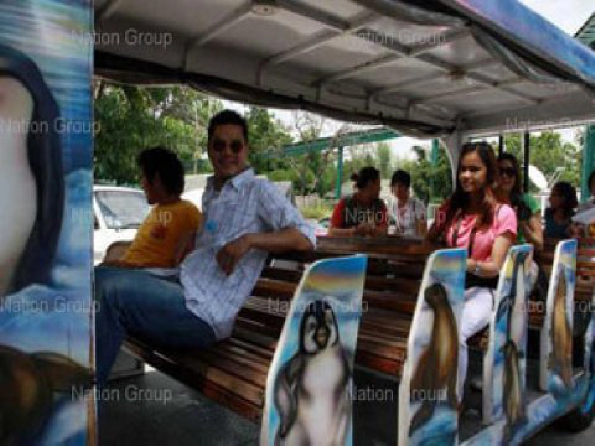ทน.เชียงราย พร้อมรับช่วงไฮซีซั่น
จัด "รถราง-จักรยาน" วิ่งรอบเมือง
ทน.เชียงราย พร้อมรับช่วงไฮซีซั่น
จัด "รถราง-จักรยาน" วิ่งรอบเมือง