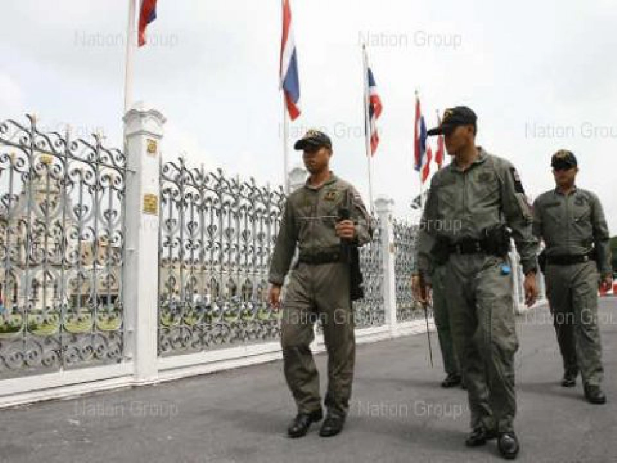 กองกำลังผสมศอ.รส.ประจำทำเนียบฯรับมือแดง กองกำลังผสมศอ.รส.ประจำทำเนียบฯรับมือแดง