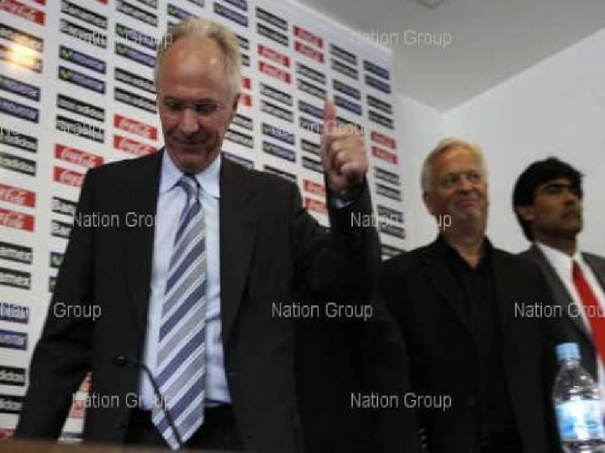 สวีเดนทาบ"อีริคส์สัน"นั่งเก้าอี้โค้ช
สวีเดนทาบ"อีริคส์สัน"นั่งเก้าอี้โค้ช