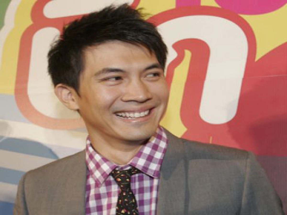 ยิ้มหน้าบาน หนังฟันร้อยล้านเอิ๊กๆ...