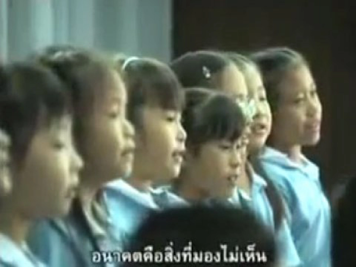 มองผ่านเลนส์คม - กินใจ
มองผ่านเลนส์คม - กินใจ