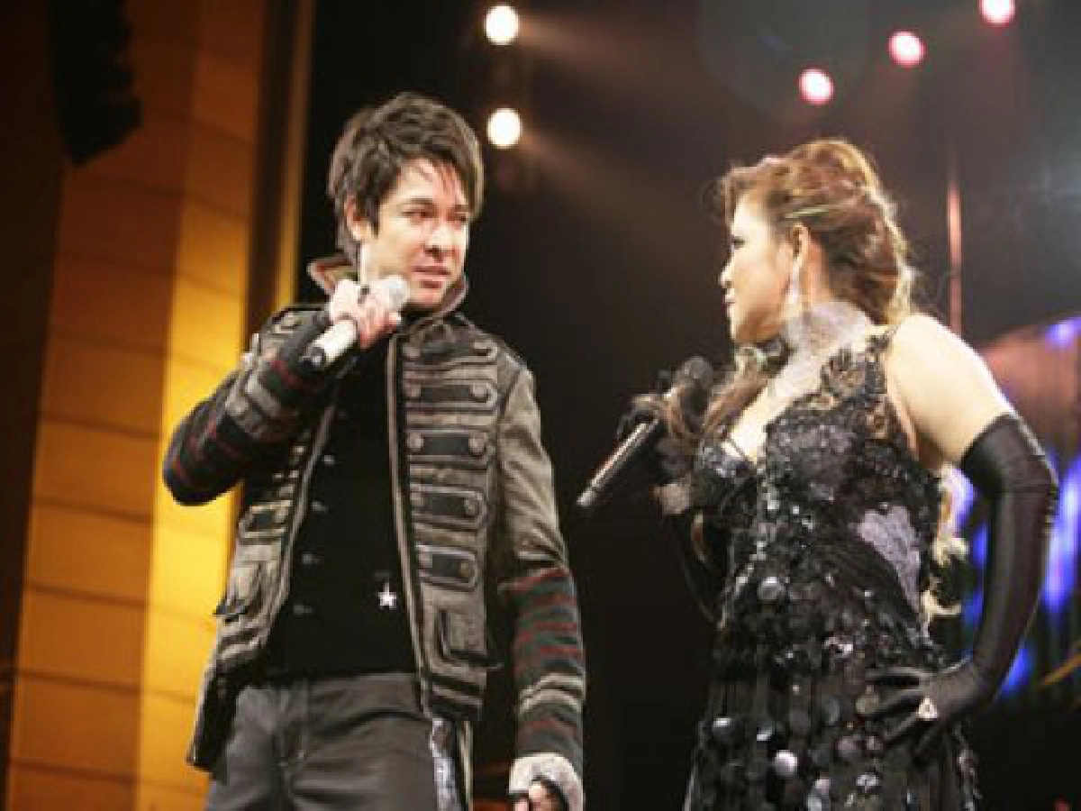 แฟนคลับกรี๊ดก๊อทโชว์ฮายกินรวบกวาดเสียงฮา แฟนคลับกรี๊ดก๊อทโชว์ฮายกินรวบกวาดเสียงฮา