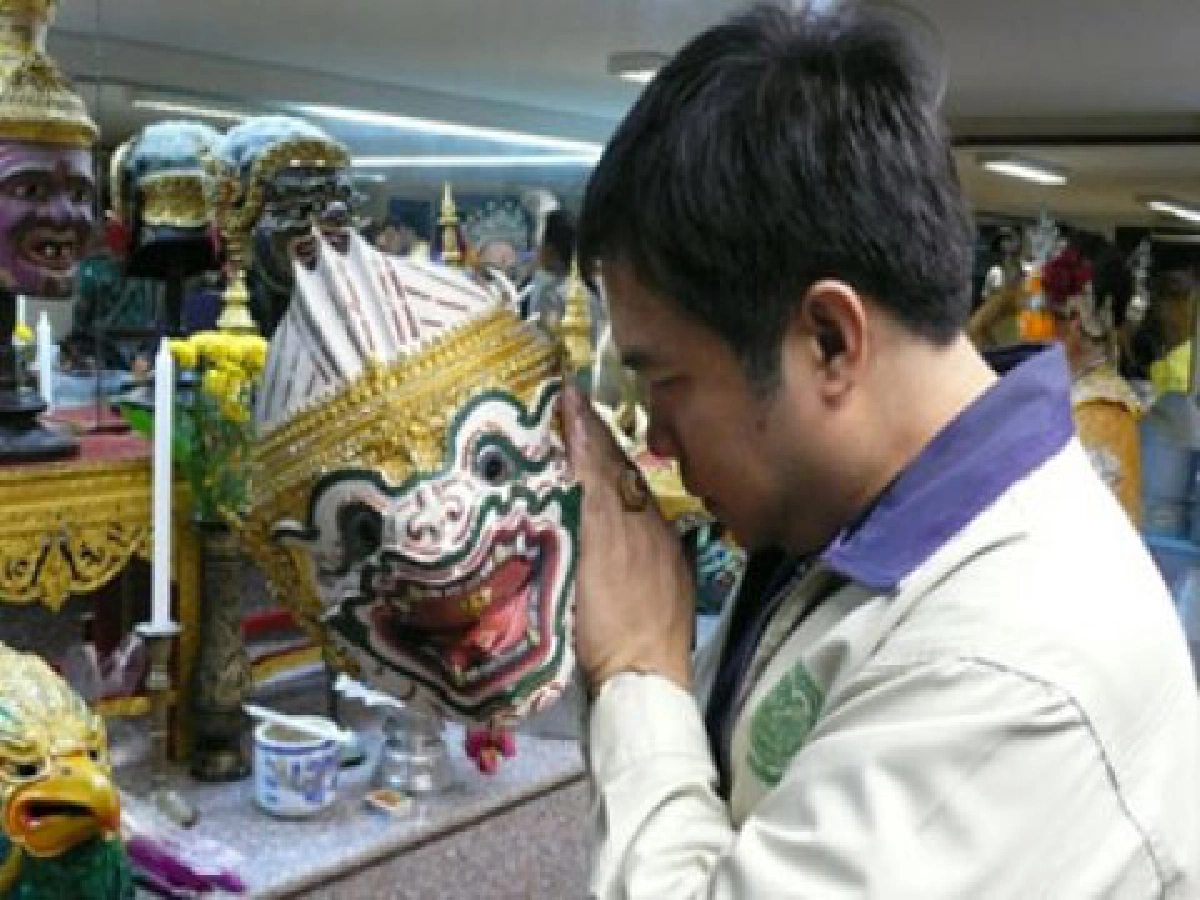 ก้าวต่อก้าว...สถาบันโขนไทย
ก้าวต่อก้าว...สถาบันโขนไทย
