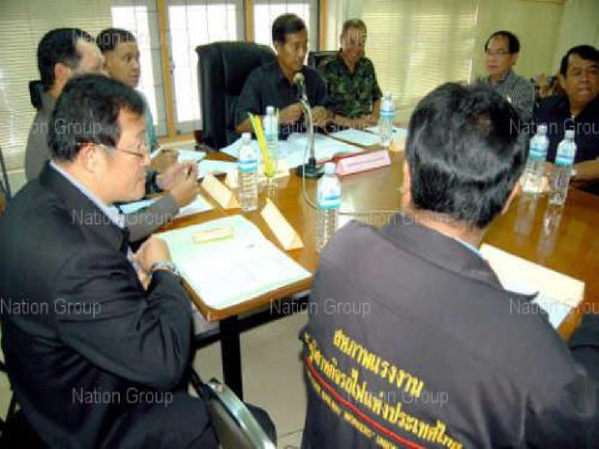 ทุกข์ชาวบ้านไม่ใช่ของเล่น ทุกข์ชาวบ้านไม่ใช่ของเล่น