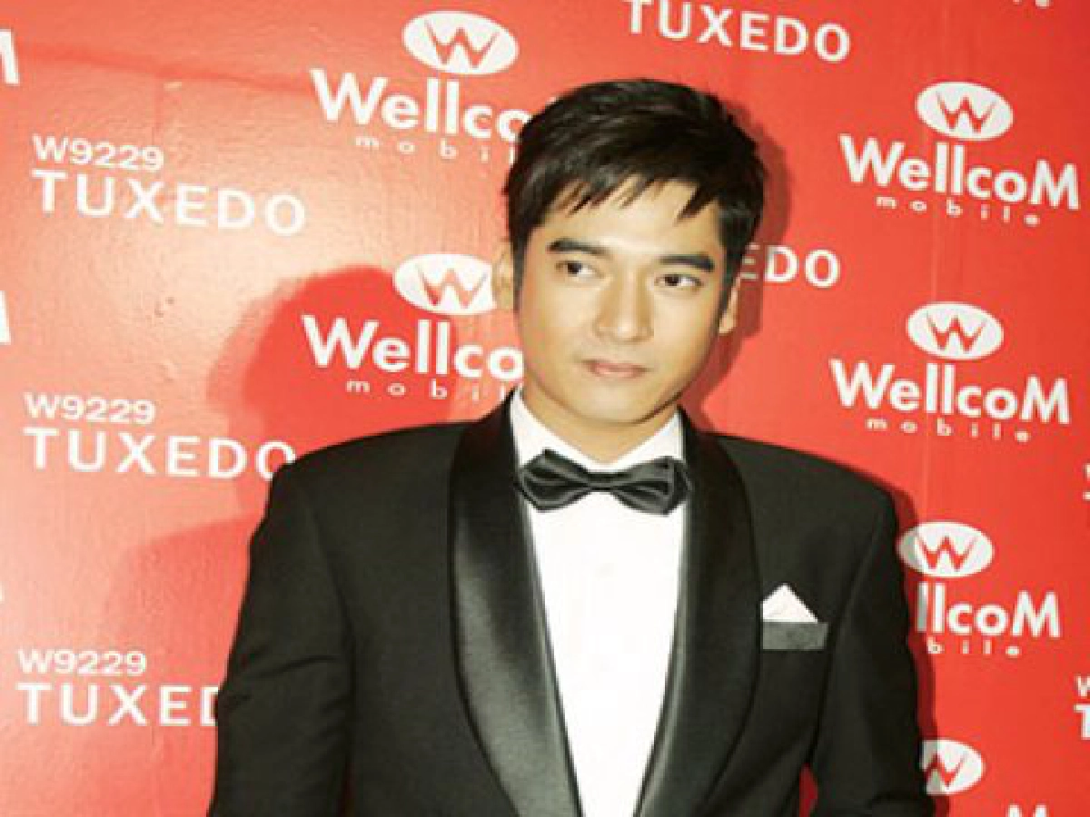 ศุกร์ที่ 6 พฤศจิกายน 2552 ศุกร์ที่ 6 พฤศจิกายน 2552