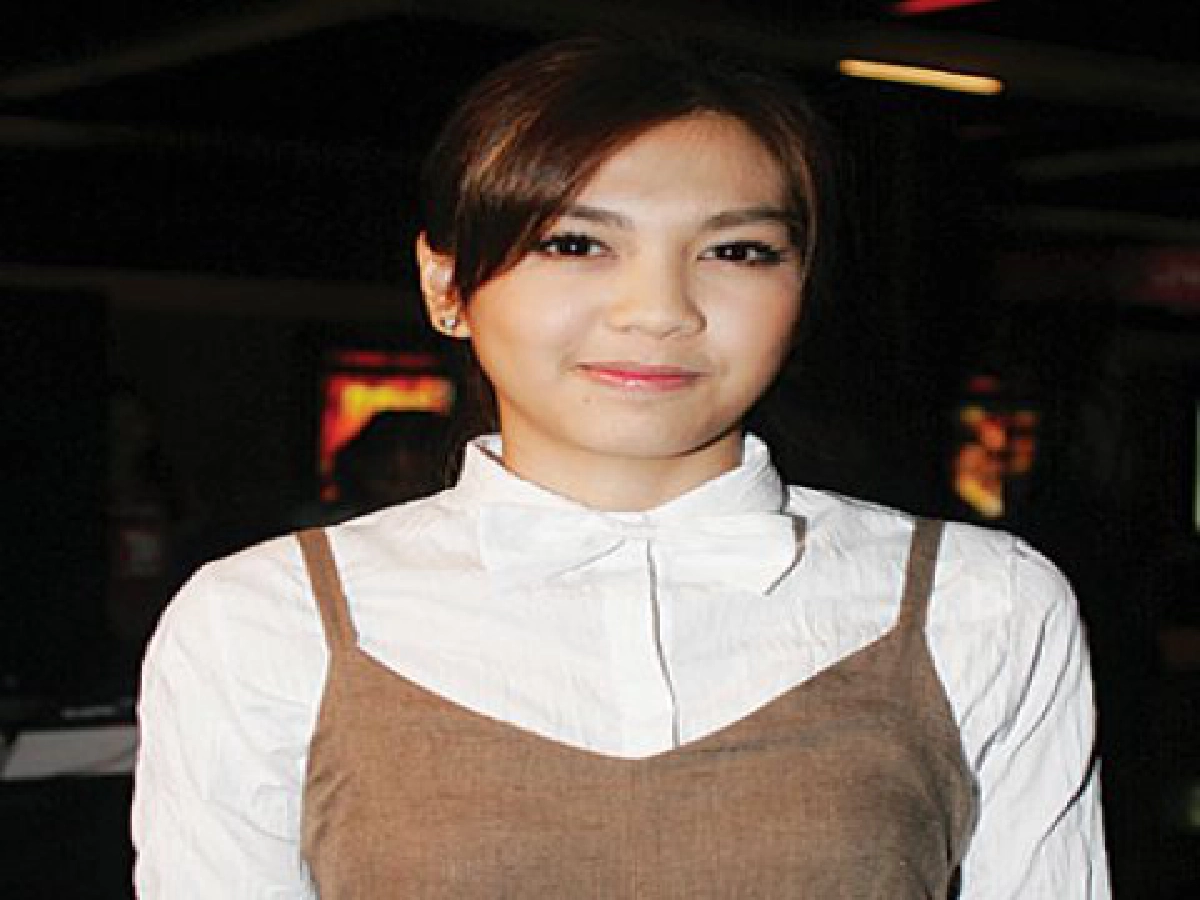 เสาร์ที่ 7 พฤศจิกายน 2552 เสาร์ที่ 7 พฤศจิกายน 2552