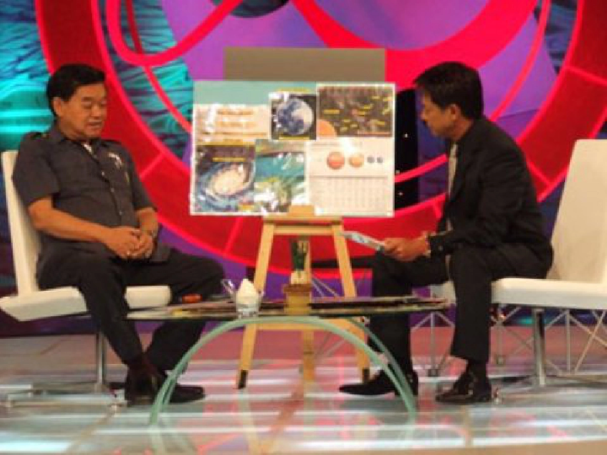 จันทร์ที่ 9 พฤศจิกายน 2552
จันทร์ที่ 9 พฤศจิกายน 2552
