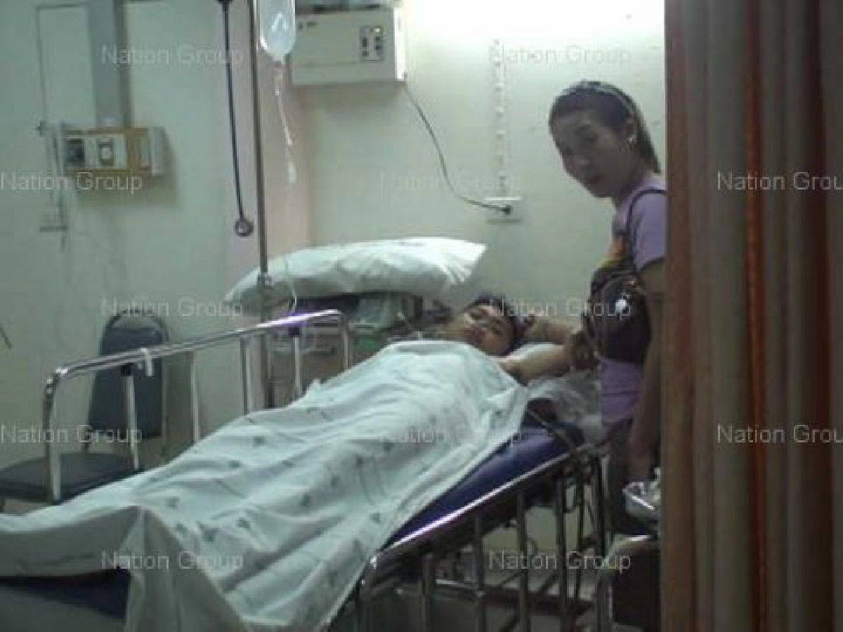 แม่ดวลปืนคนร้ายหลังลูกชายถูกยิงสาหัส แม่ดวลปืนคนร้ายหลังลูกชายถูกยิงสาหัส