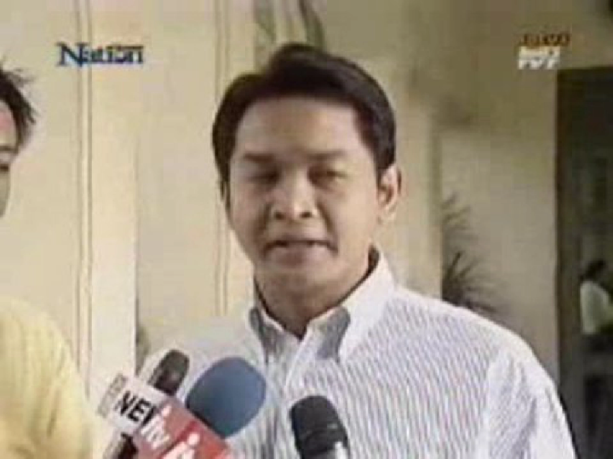 พธม.ลั่น15พ.ย.ชุมนุมใหญ่เทิดทูนสถาบันฯ พธม.ลั่น15พ.ย.ชุมนุมใหญ่เทิดทูนสถาบันฯ