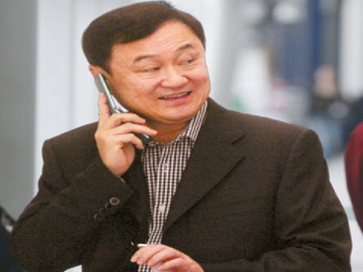 "รักชาติ-คว่ำบาตร" ขบวนการทักษิณ "รักชาติ-คว่ำบาตร" ขบวนการทักษิณ