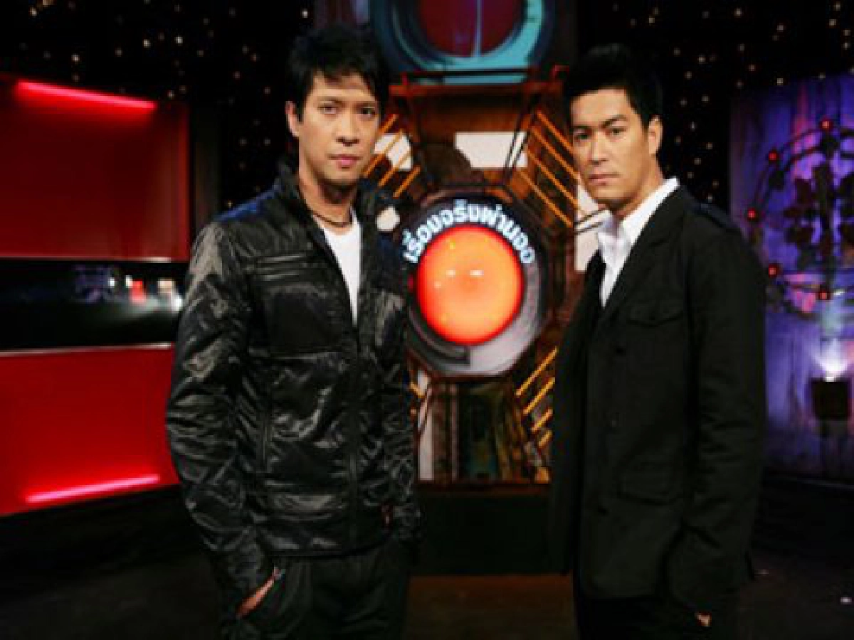 พฤหัสบดีที่ 12 พฤศจิกายน 2552 พฤหัสบดีที่ 12 พฤศจิกายน 2552