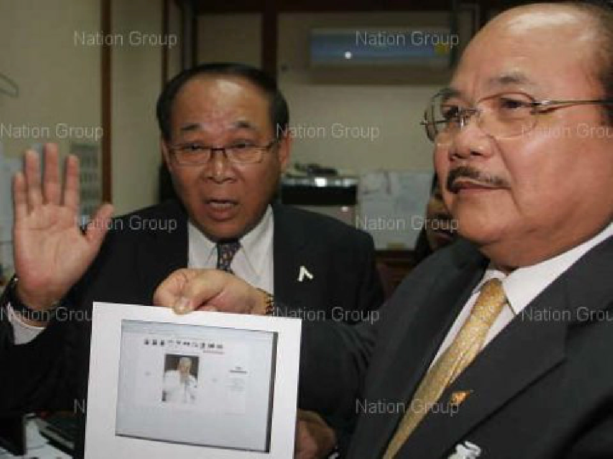 "สมัคร"เฮี้ยนรูปโผล่ไหว้ลาวุฒิสภา