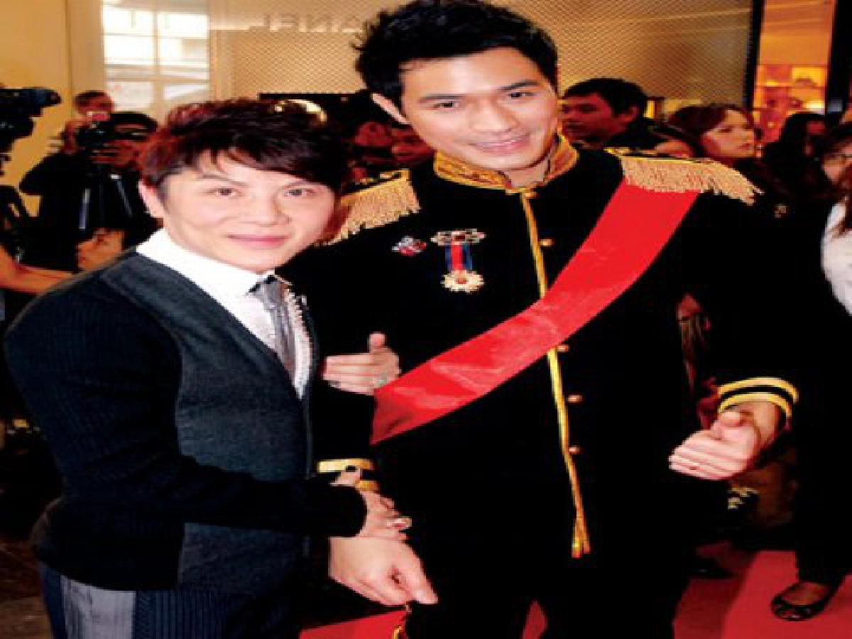 ช็อปอย่างหรูคู่คุณค่าเพชร ช็อปอย่างหรูคู่คุณค่าเพชร